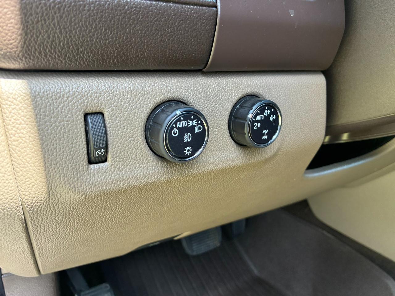 GMC Canyon SLT Crew Cab 4WD Short Box 2015