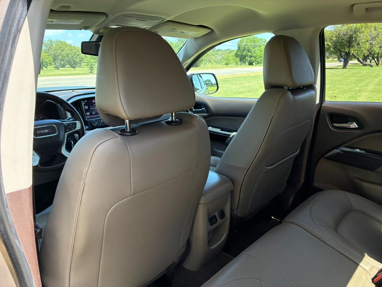 GMC Canyon SLT Crew Cab 4WD Short Box 2015