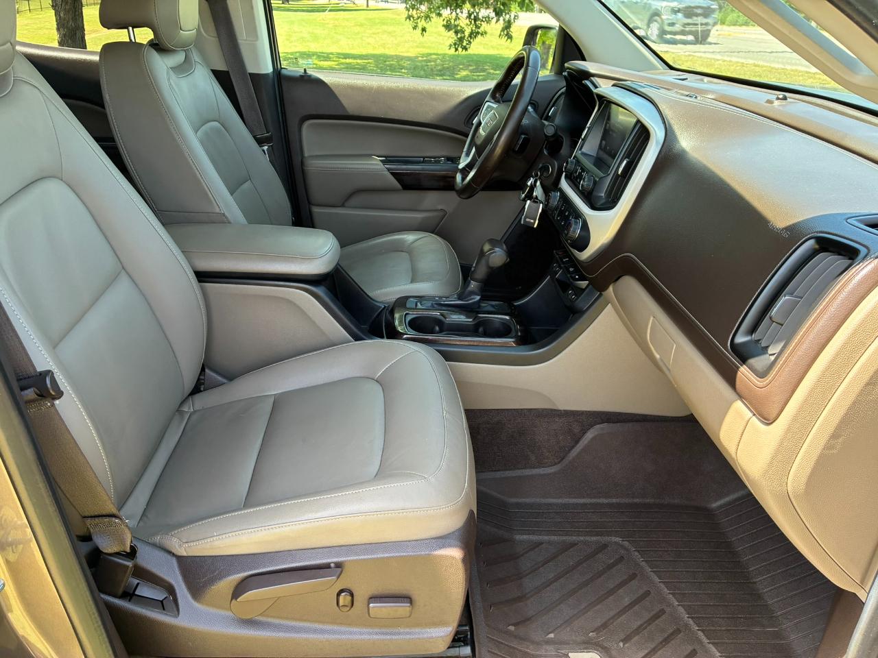 GMC Canyon SLT Crew Cab 4WD Short Box 2015