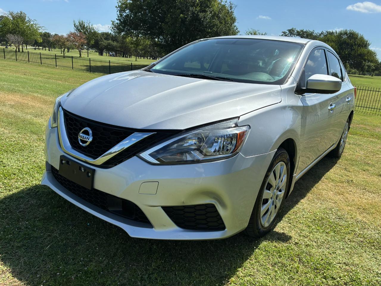 Nissan Sentra S CVT 2019