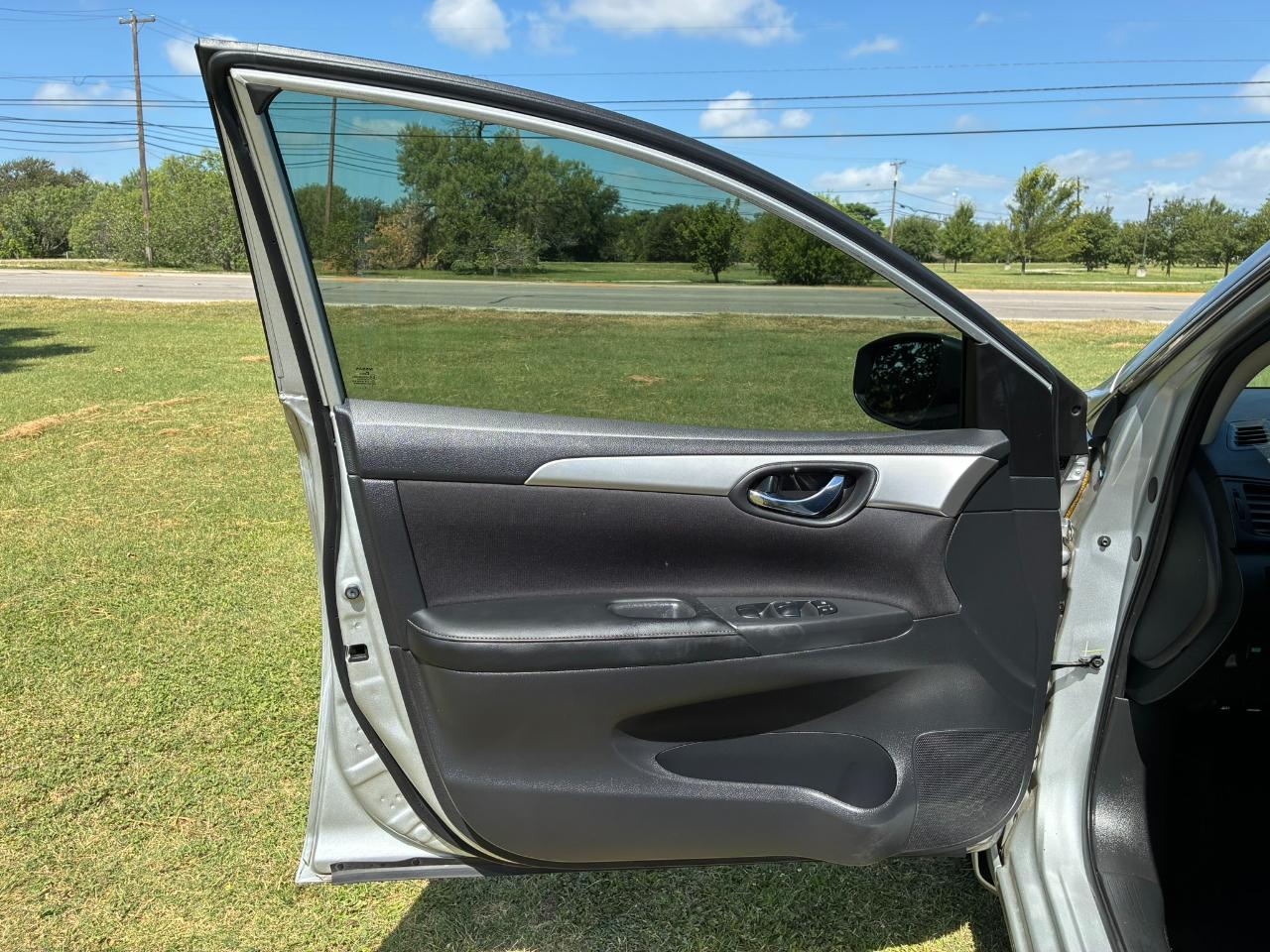 Nissan Sentra S CVT 2019