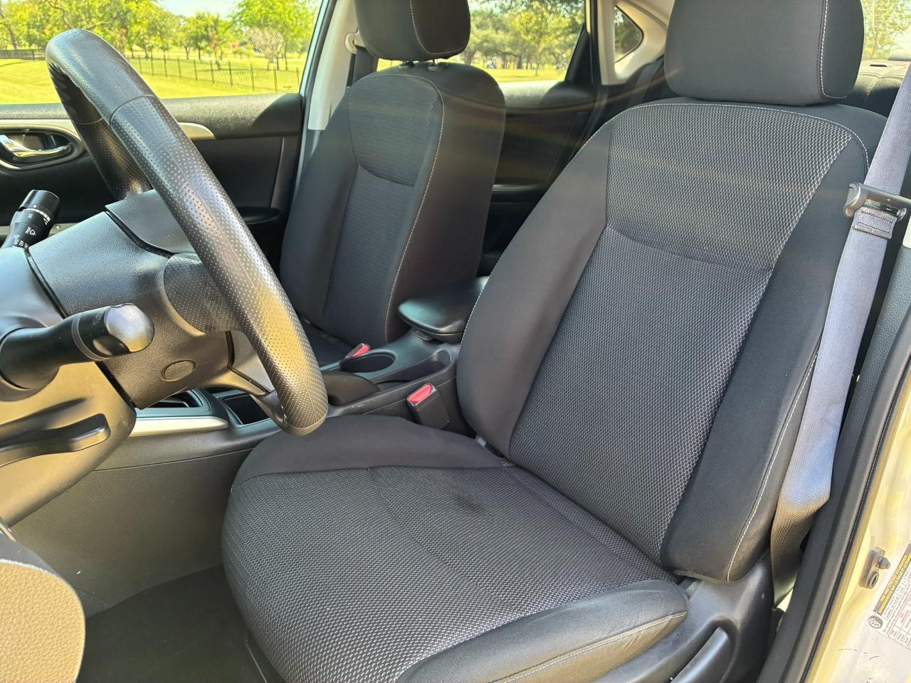 Nissan Sentra S CVT 2019