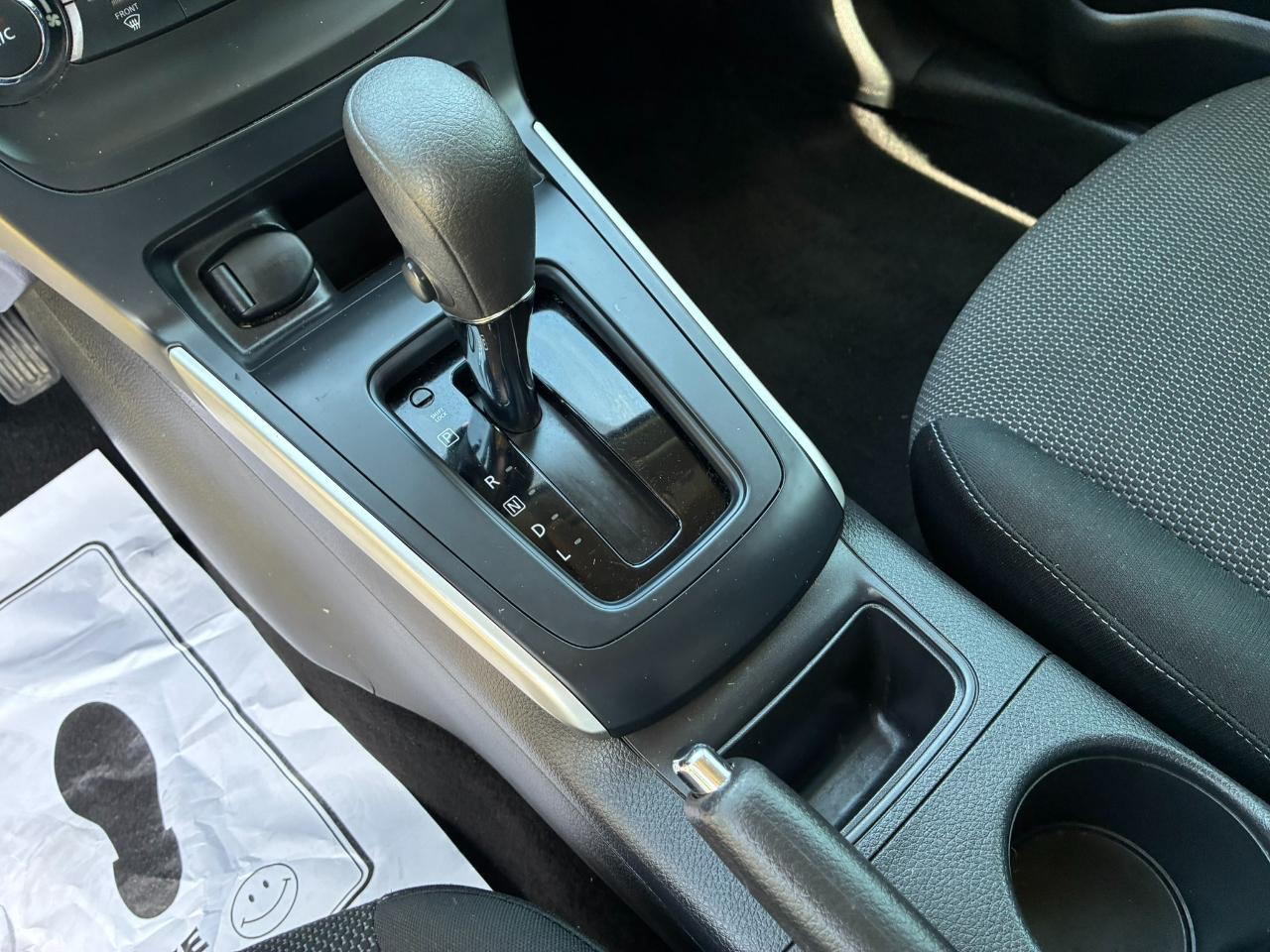 Nissan Sentra S CVT 2019