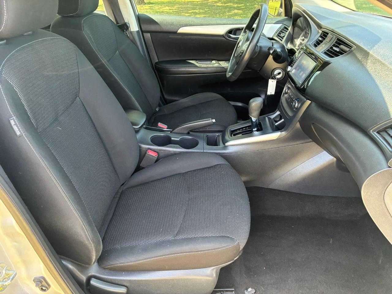 Nissan Sentra S CVT 2019