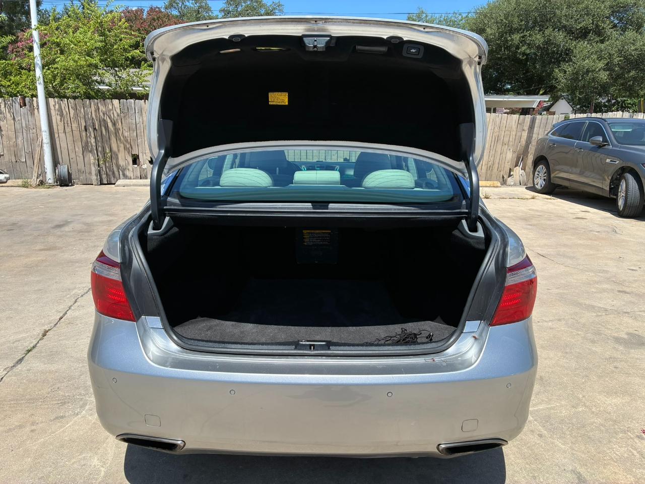 Lexus LS 460 L Luxury Sedan 2007