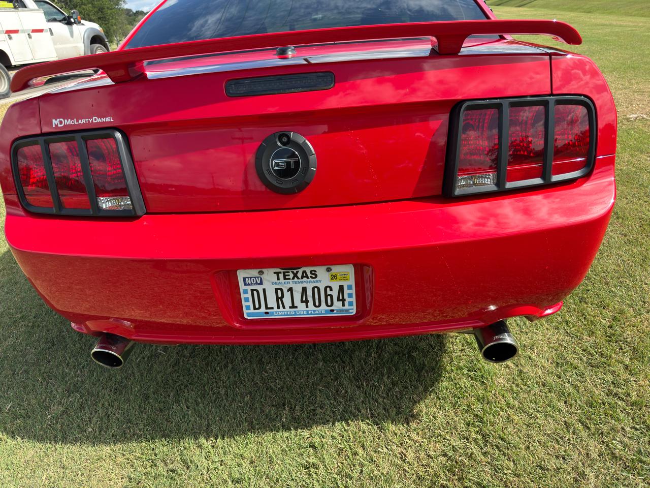 Ford Mustang GT Deluxe Coupe 2007