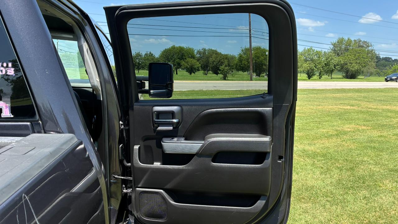 Chevrolet Silverado 2500HD LTZ Crew Cab Long Box 4WD 2015
