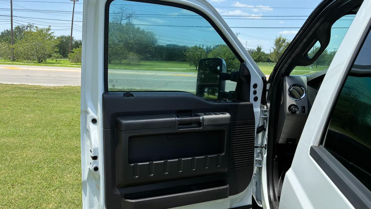 Ford F-250 SD XLT Crew Cab Long Bed 4WD 2012