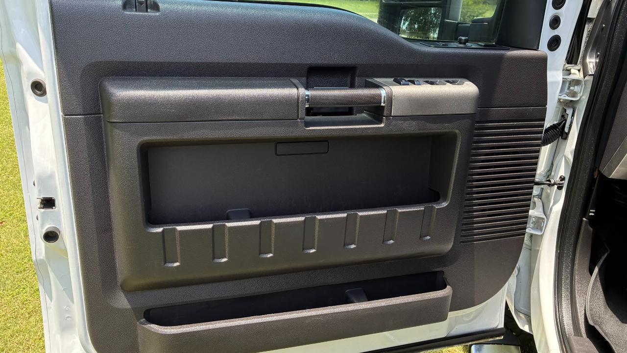 Ford F-250 SD XLT Crew Cab Long Bed 4WD 2012