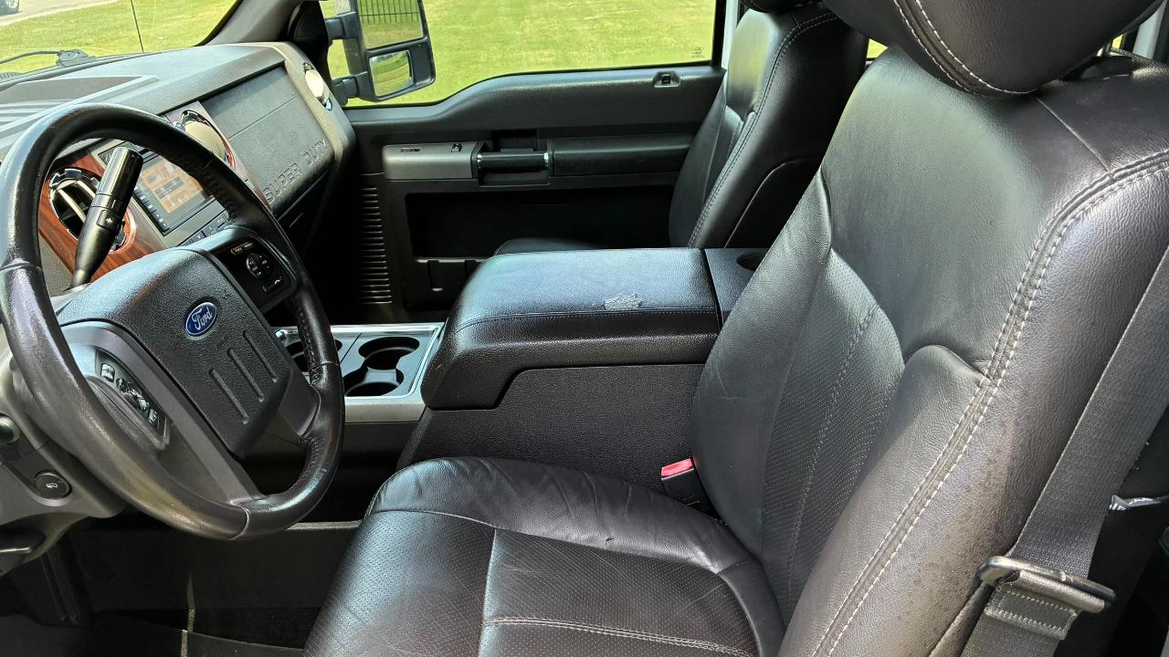 Ford F-250 SD XLT Crew Cab Long Bed 4WD 2012