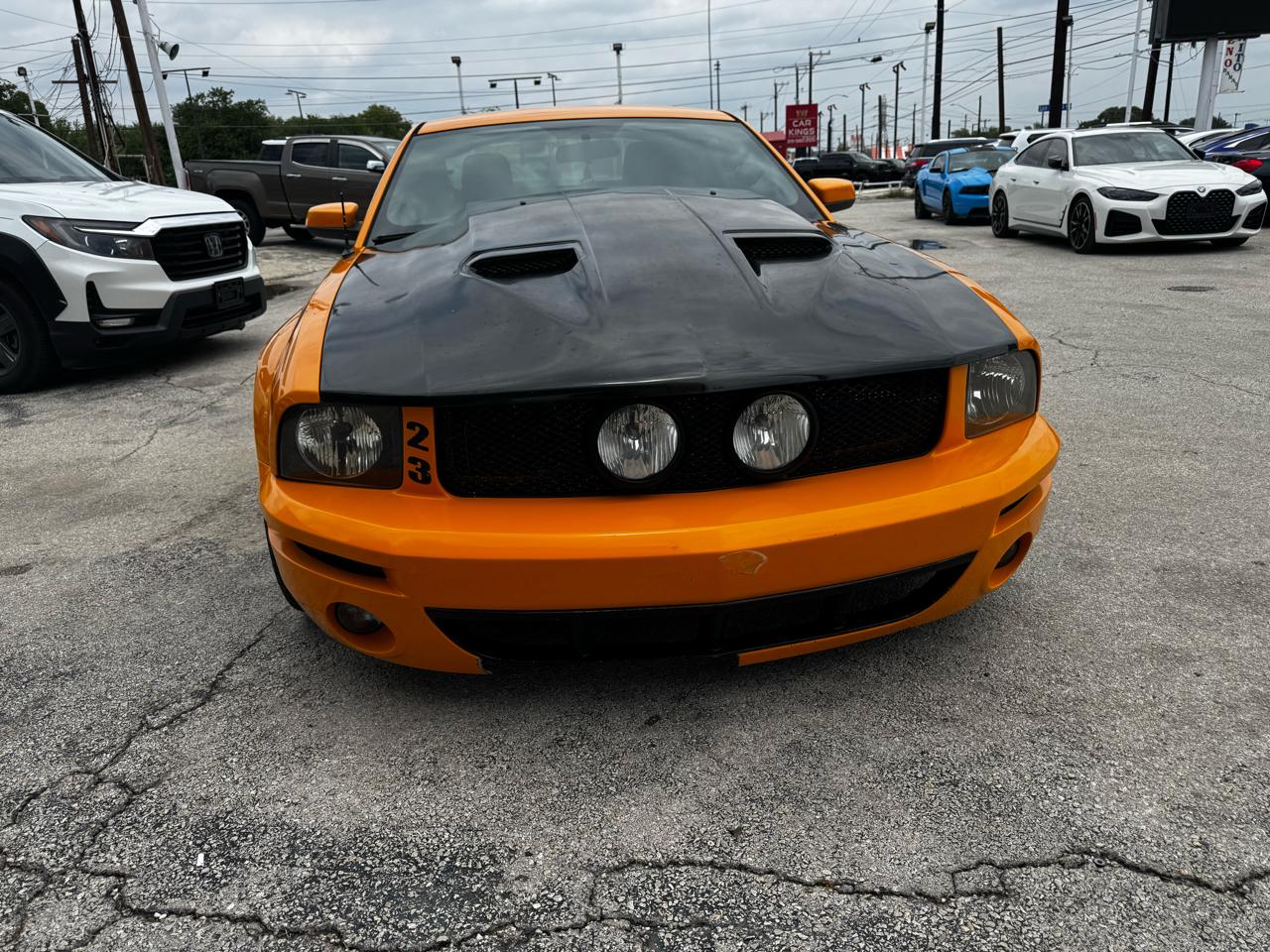 Ford Mustang V6 Deluxe Coupe 2007