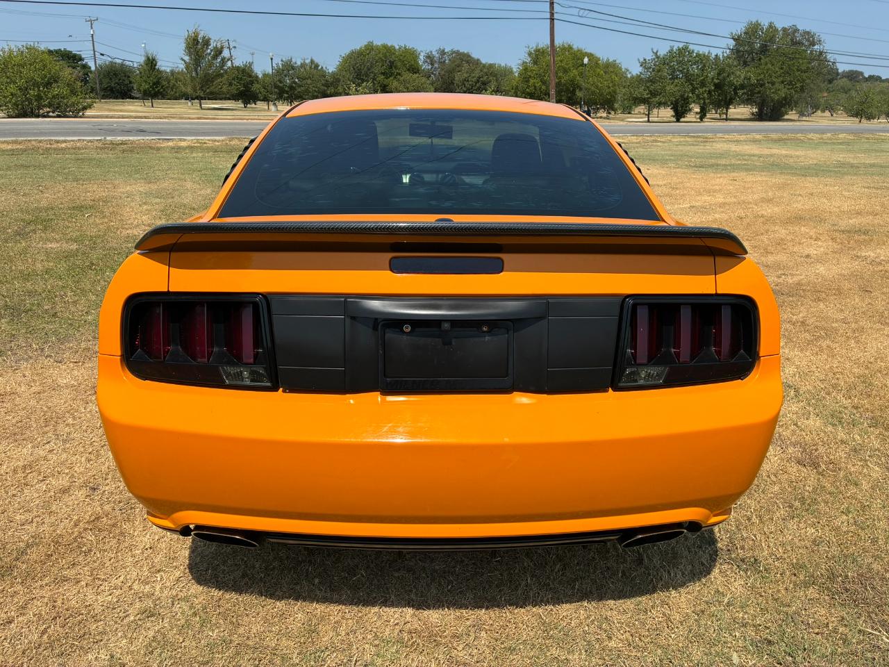 Ford Mustang V6 Deluxe Coupe 2007
