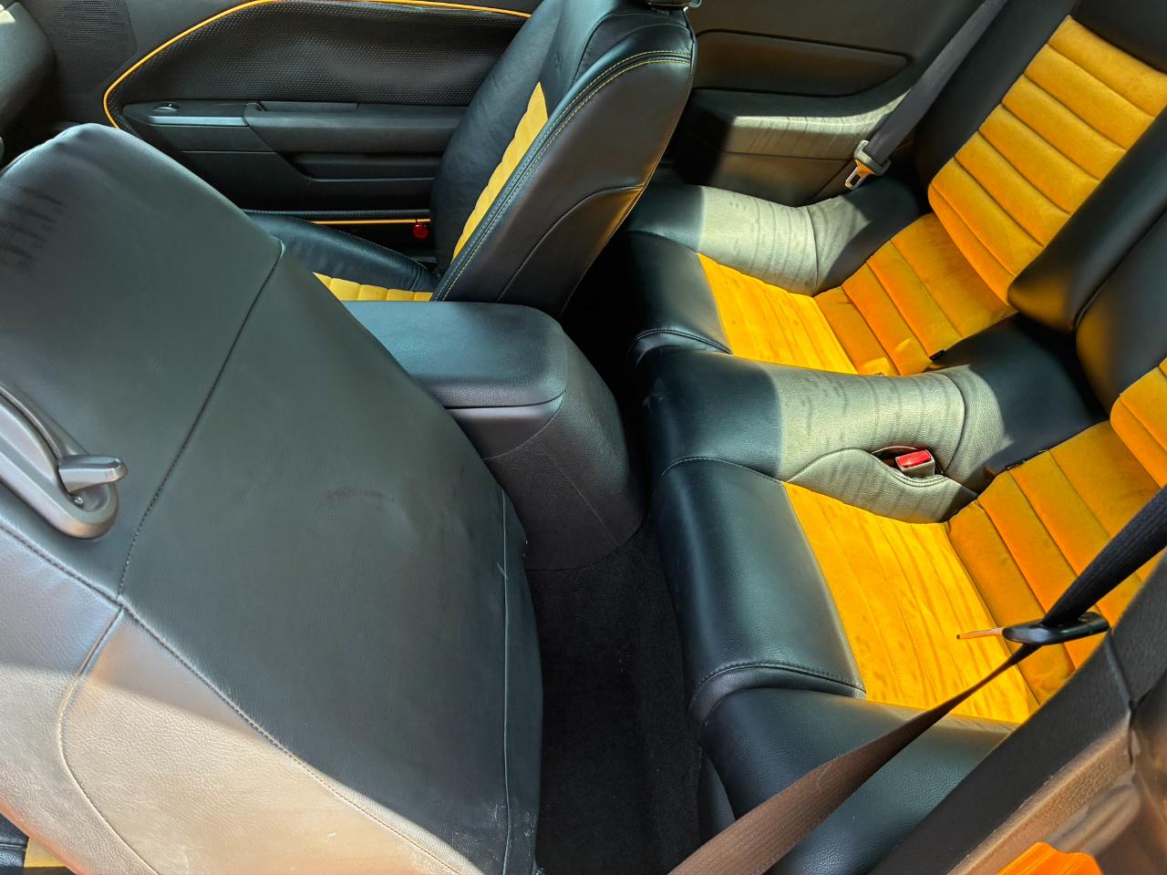 Ford Mustang V6 Deluxe Coupe 2007