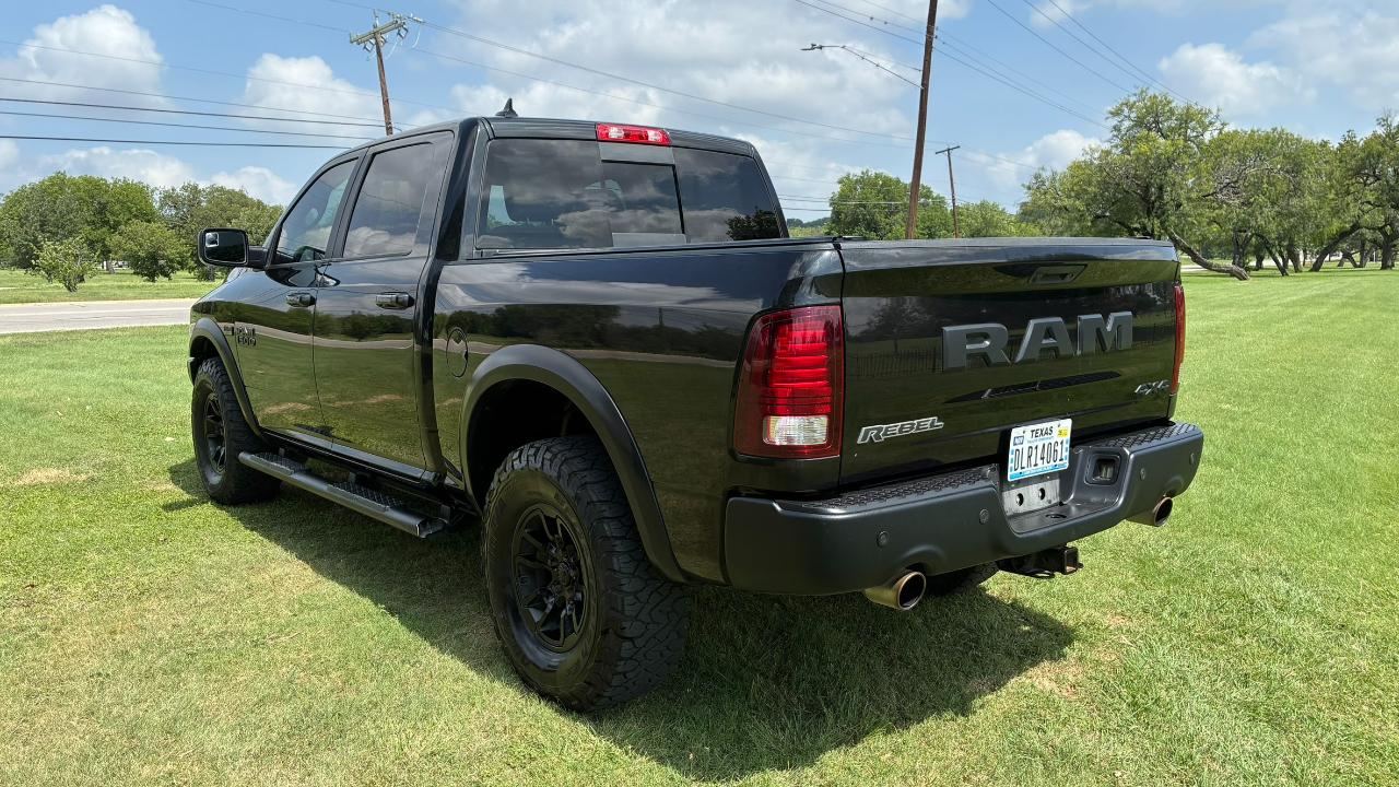 RAM 1500 Rebel Crew Cab SWB 4WD 2018