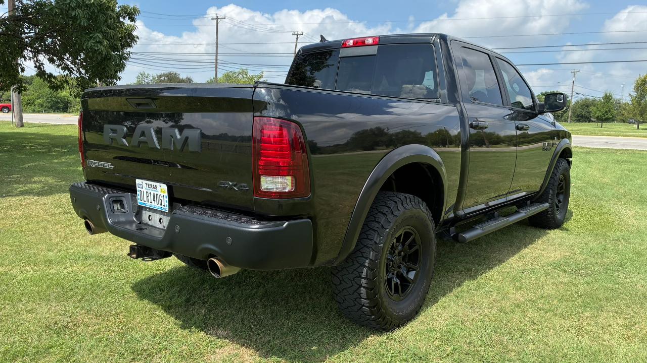 RAM 1500 Rebel Crew Cab SWB 4WD 2018