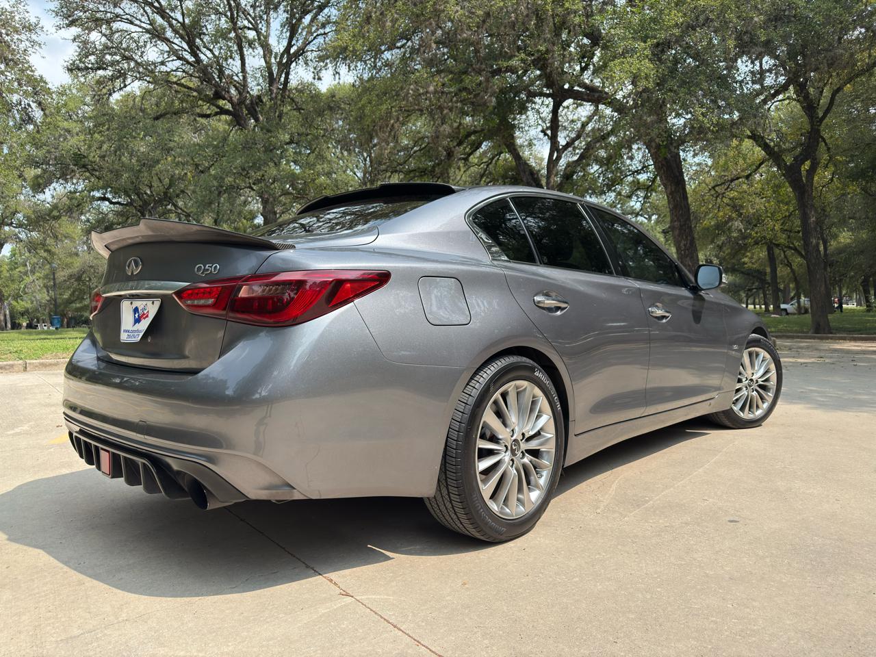 Infiniti Q50 3.0t LUXE 2020