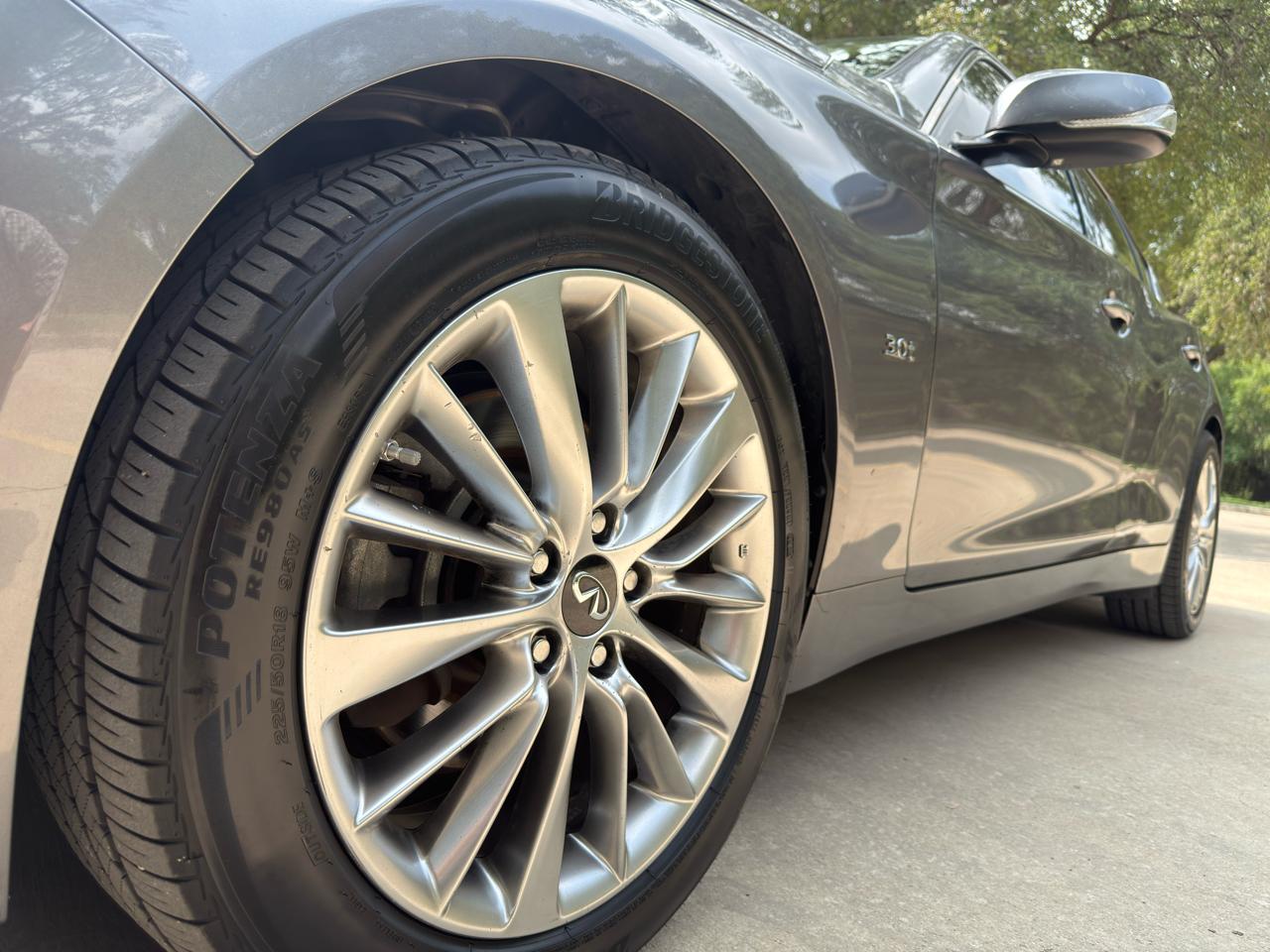 Infiniti Q50 3.0t LUXE 2020