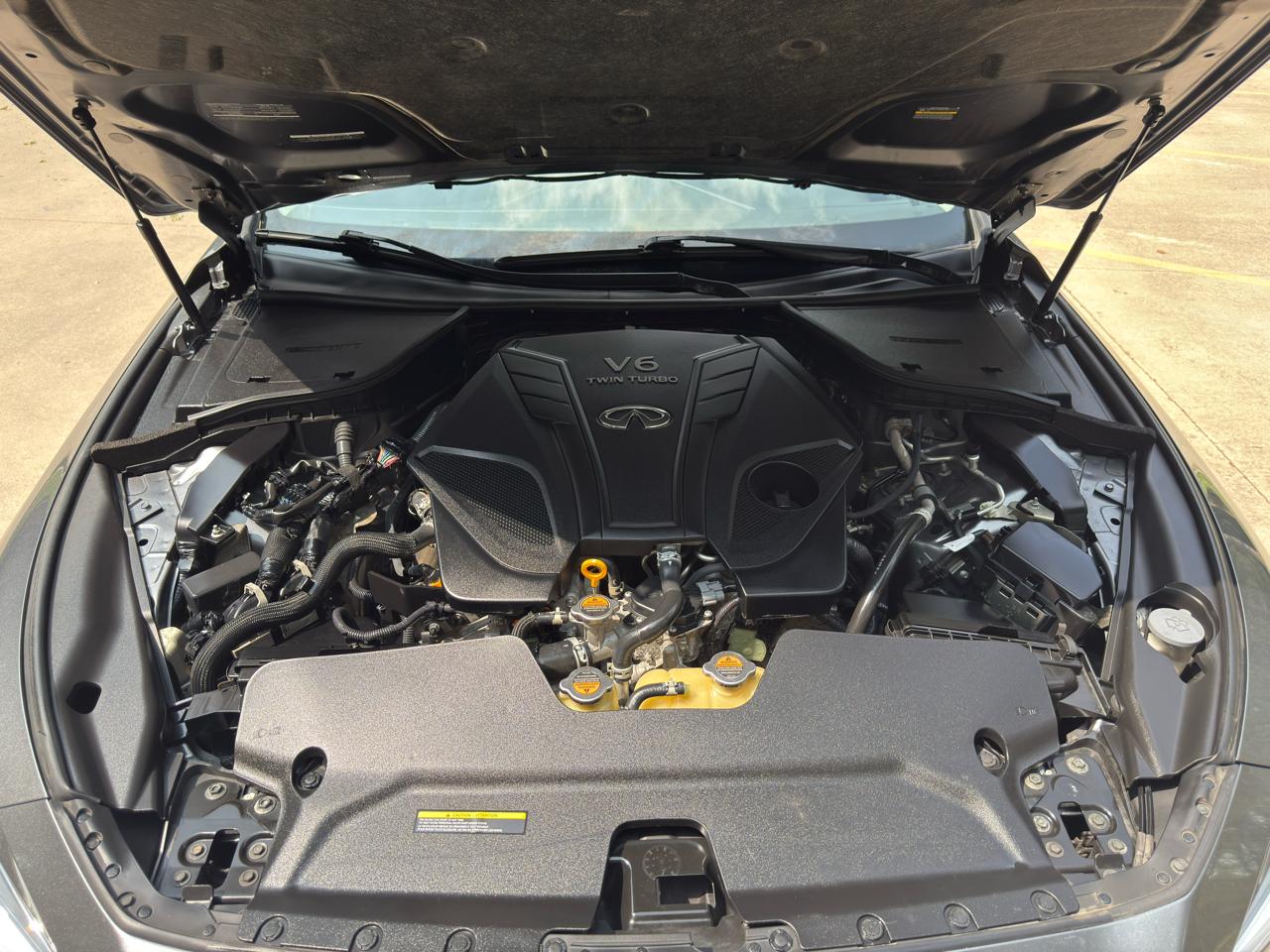 Infiniti Q50 3.0t LUXE 2020