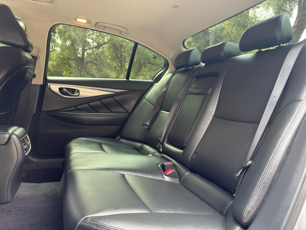 Infiniti Q50 3.0t LUXE 2020
