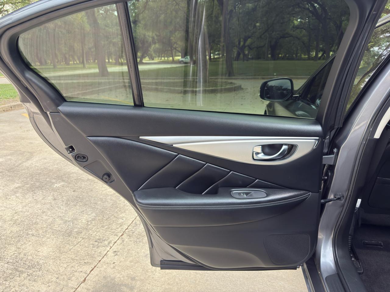 Infiniti Q50 3.0t LUXE 2020