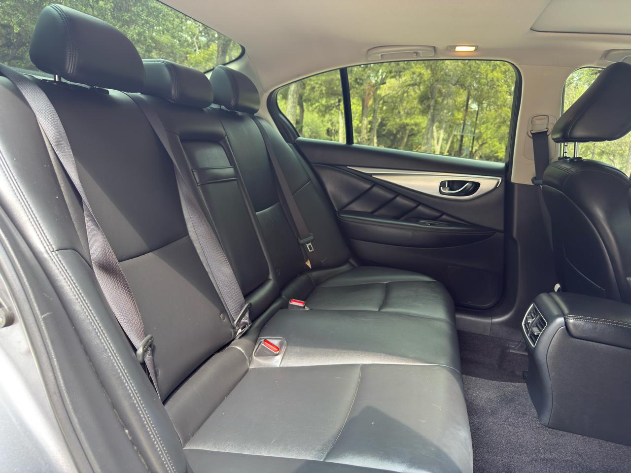 Infiniti Q50 3.0t LUXE 2020