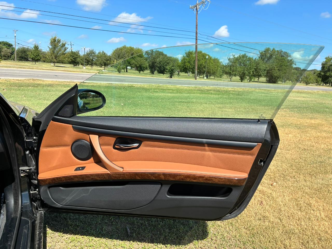 BMW 3-Series 335i Convertible 2008