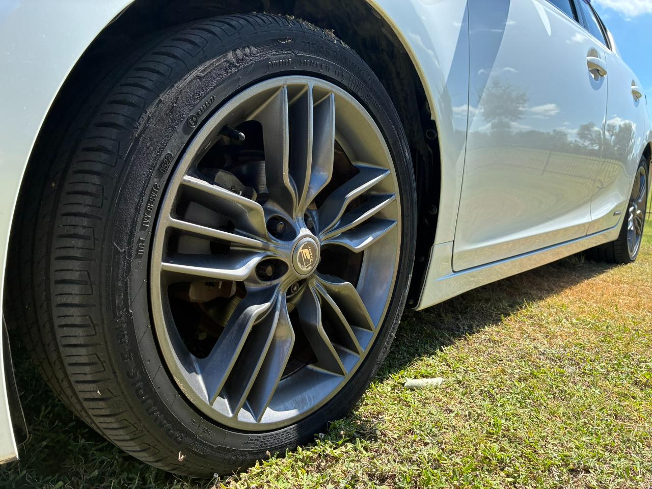 Lexus CT 200h Base 2012
