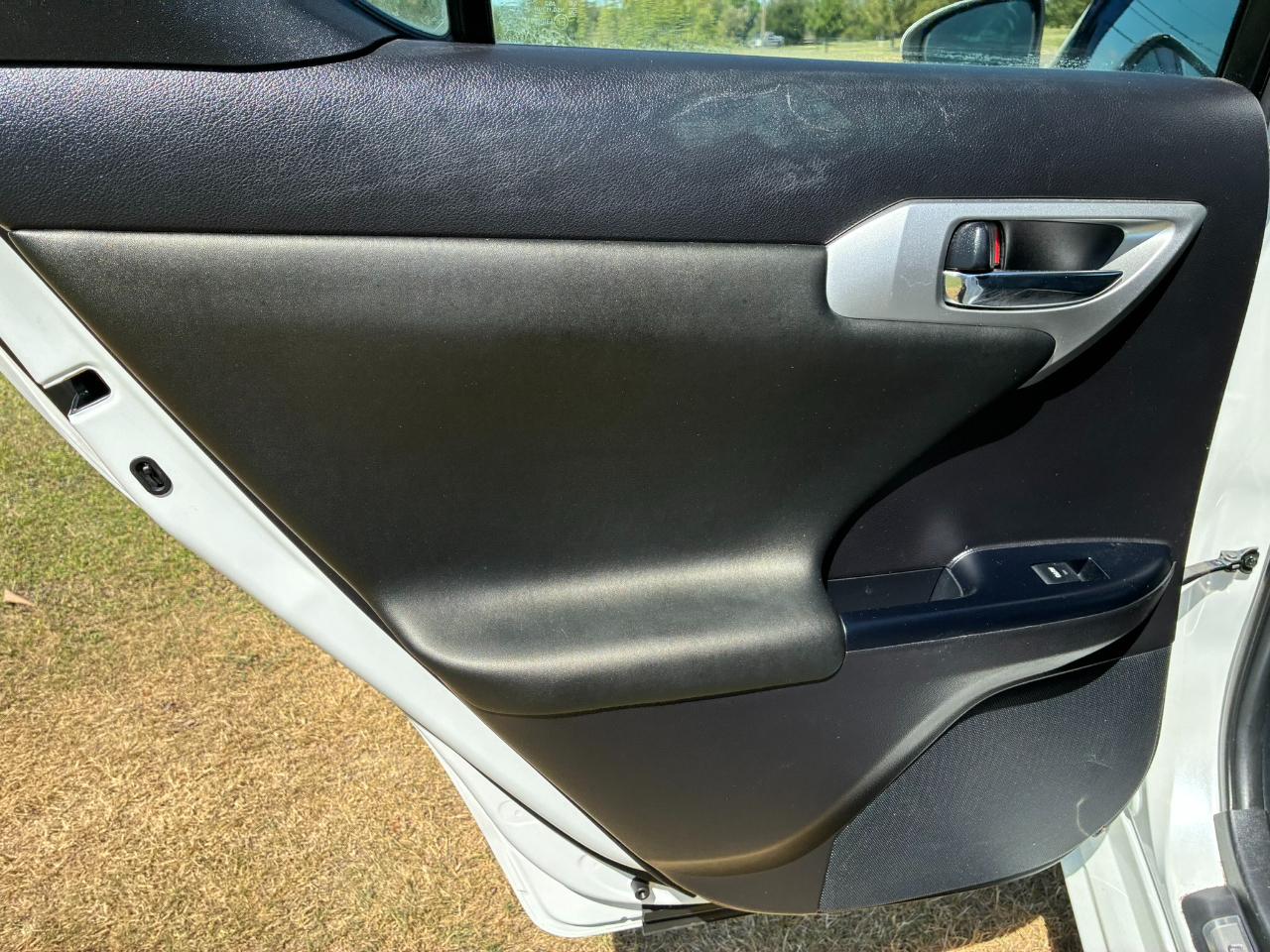 Lexus CT 200h Base 2012