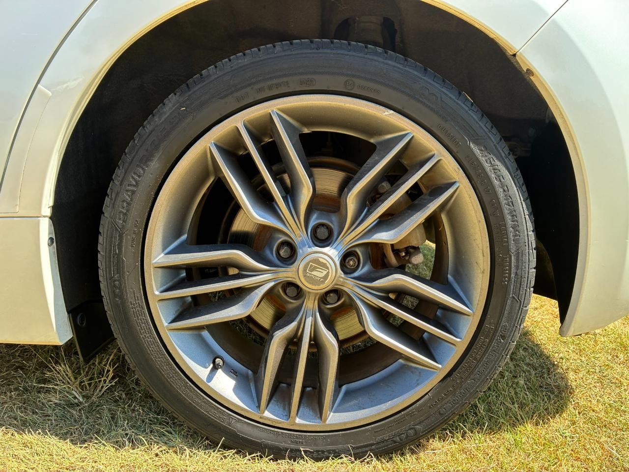 Lexus CT 200h Base 2012