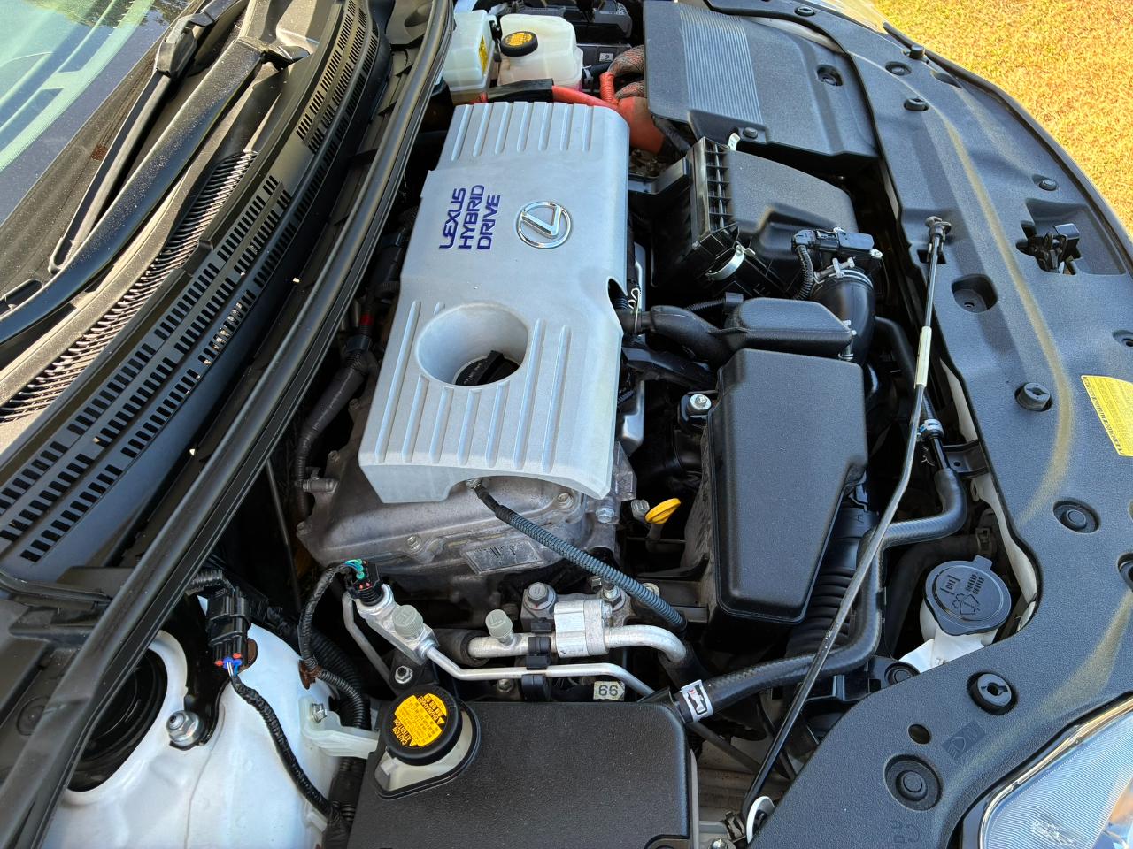 Lexus CT 200h Base 2012