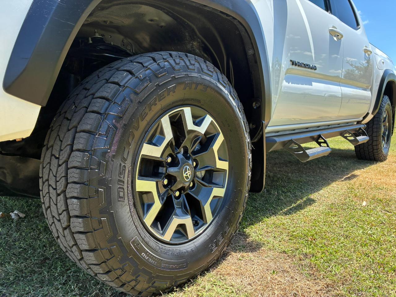 Toyota Tacoma SR5 Double Cab Long Bed V6 6AT 4WD 2023
