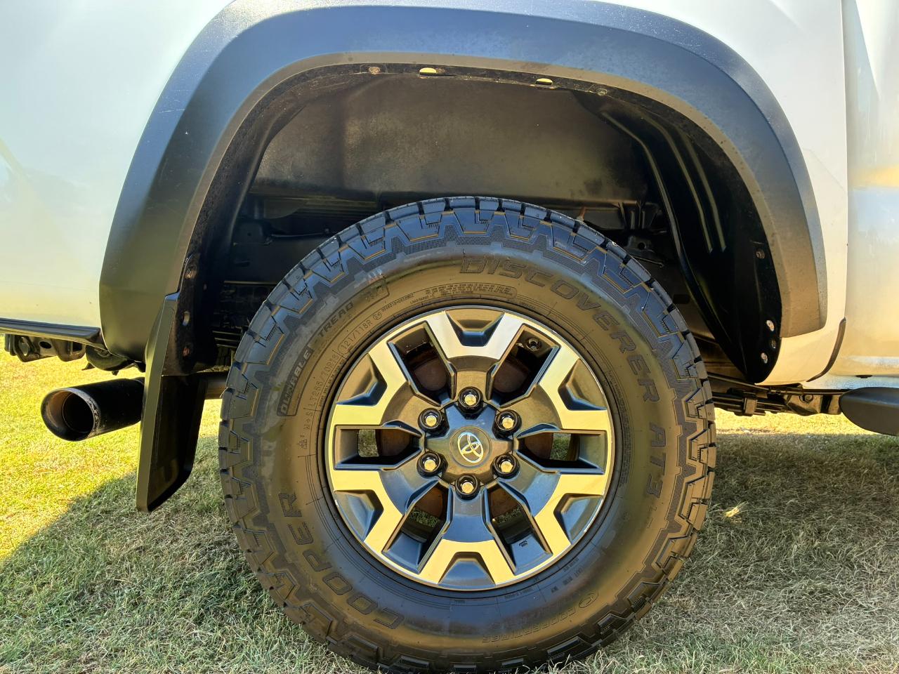 Toyota Tacoma SR5 Double Cab Long Bed V6 6AT 4WD 2023