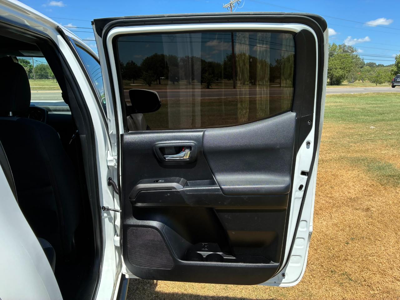 Toyota Tacoma SR5 Double Cab Long Bed V6 6AT 4WD 2023