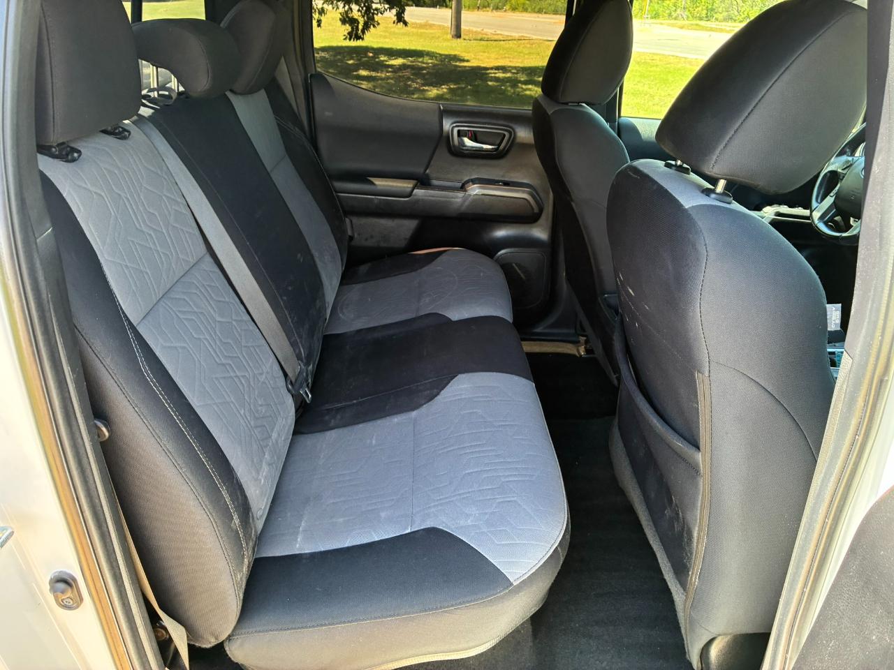 Toyota Tacoma SR5 Double Cab Long Bed V6 6AT 4WD 2023