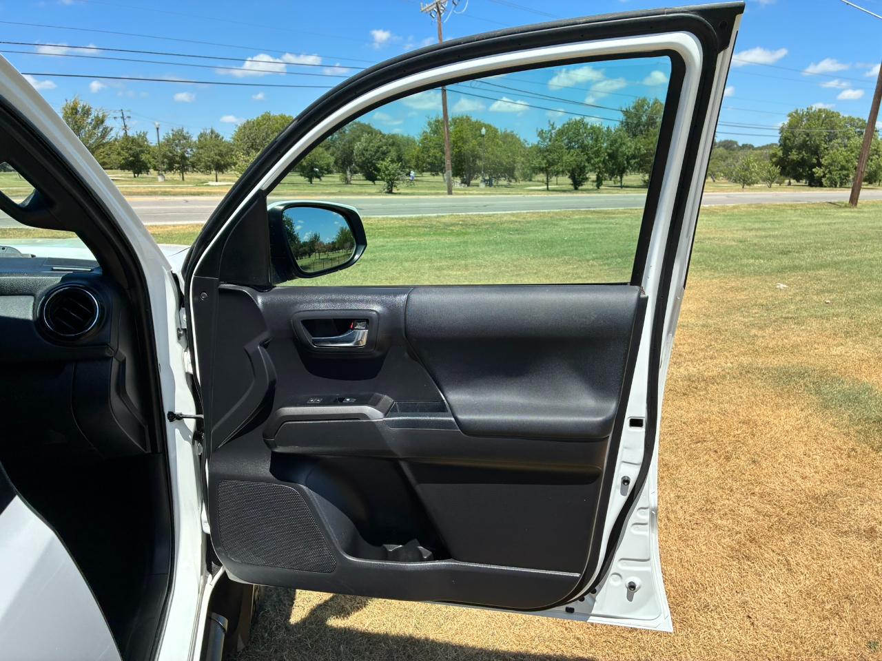Toyota Tacoma SR5 Double Cab Long Bed V6 6AT 4WD 2023