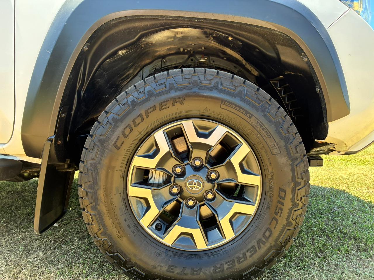 Toyota Tacoma SR5 Double Cab Long Bed V6 6AT 4WD 2023