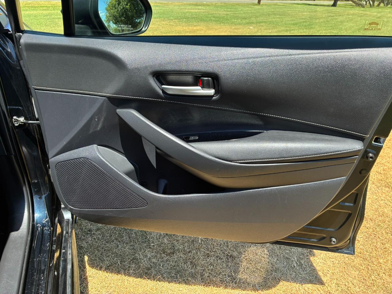 Toyota Corolla SE Hatchback 6M 2021