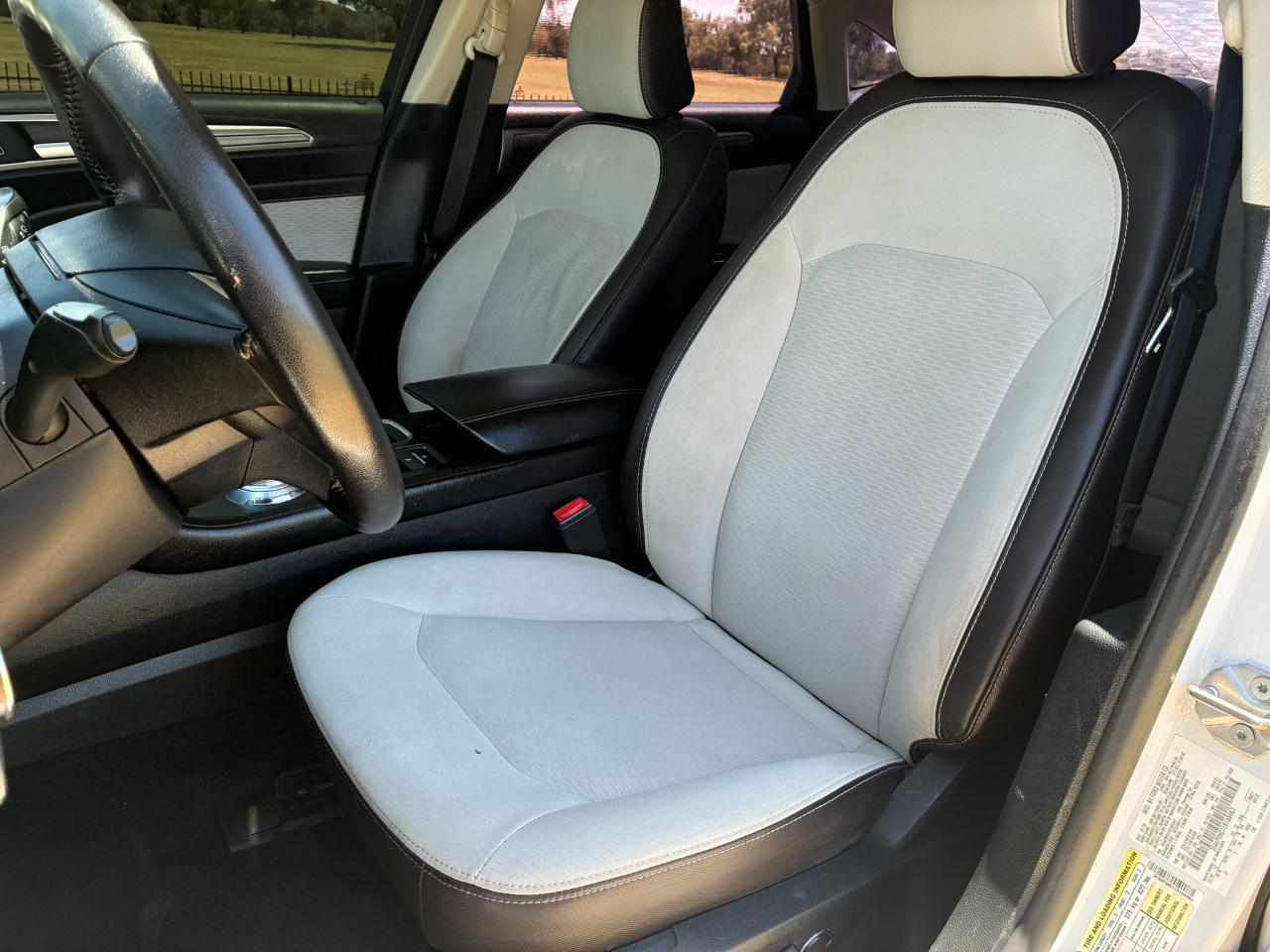 Ford Fusion SE 2020