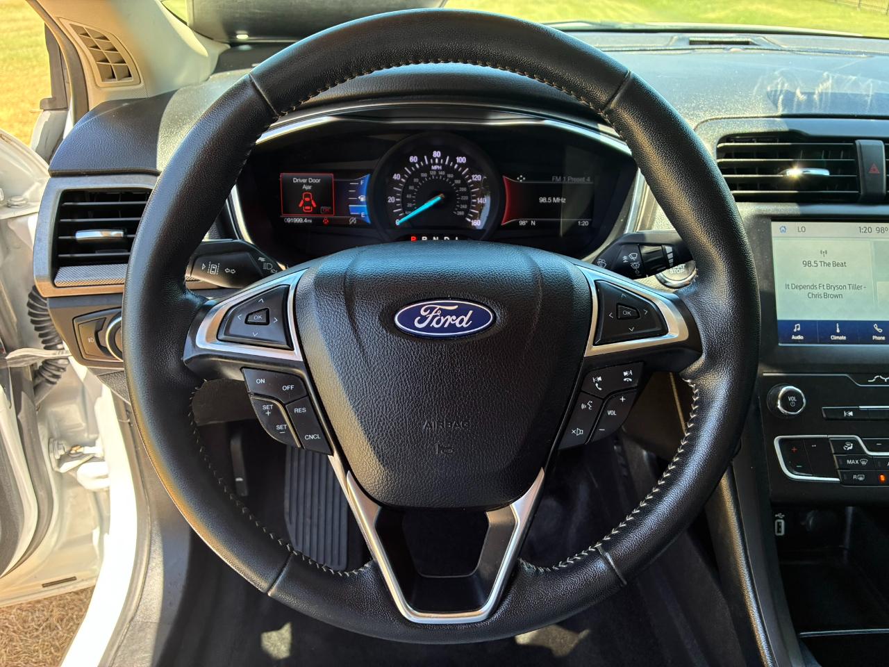 Ford Fusion SE 2020