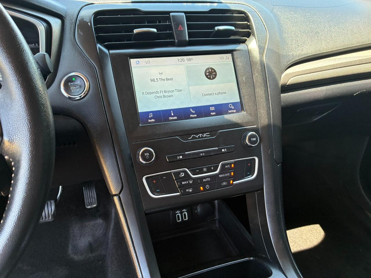 Ford Fusion SE 2020