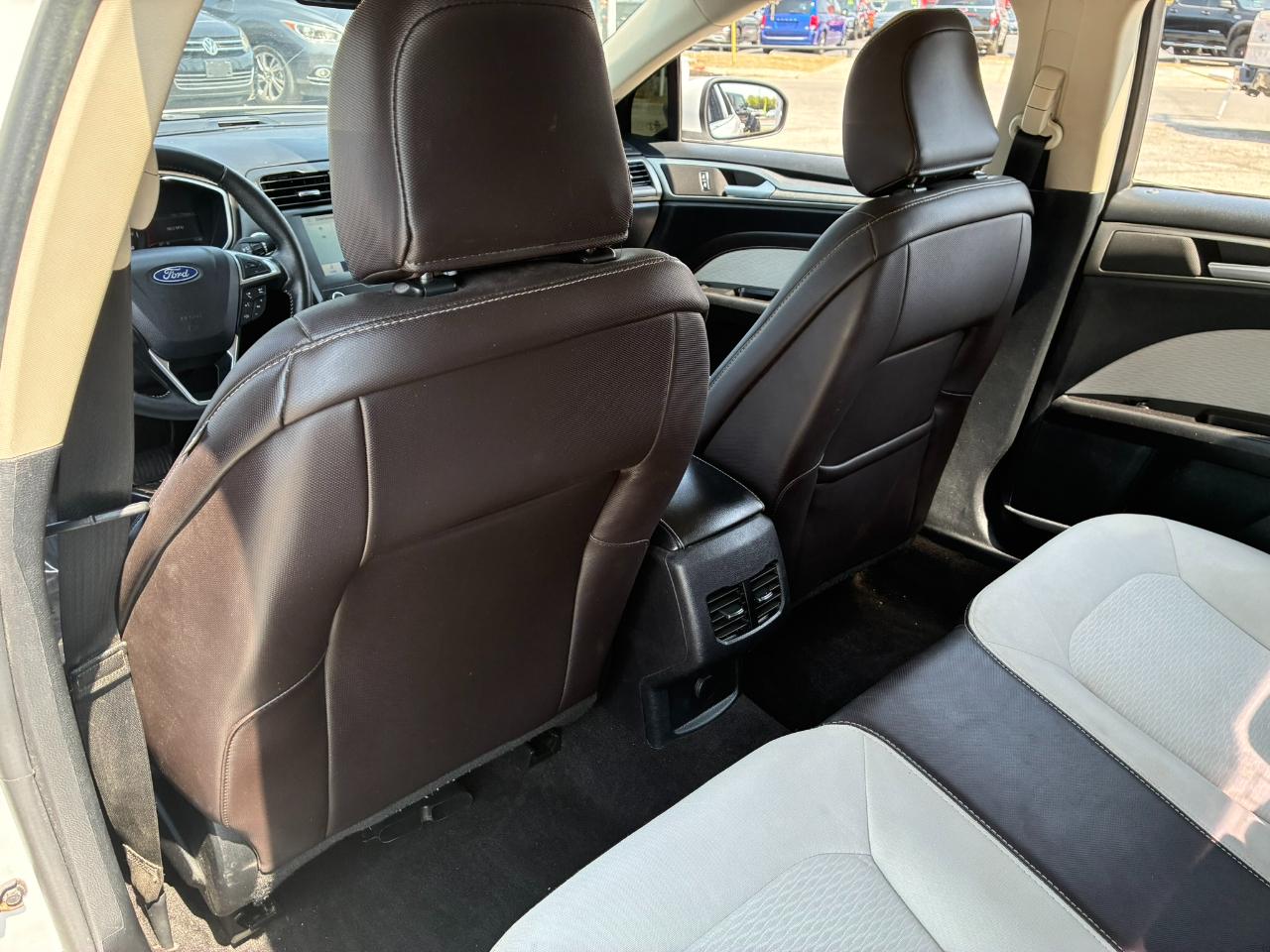 Ford Fusion SE 2020
