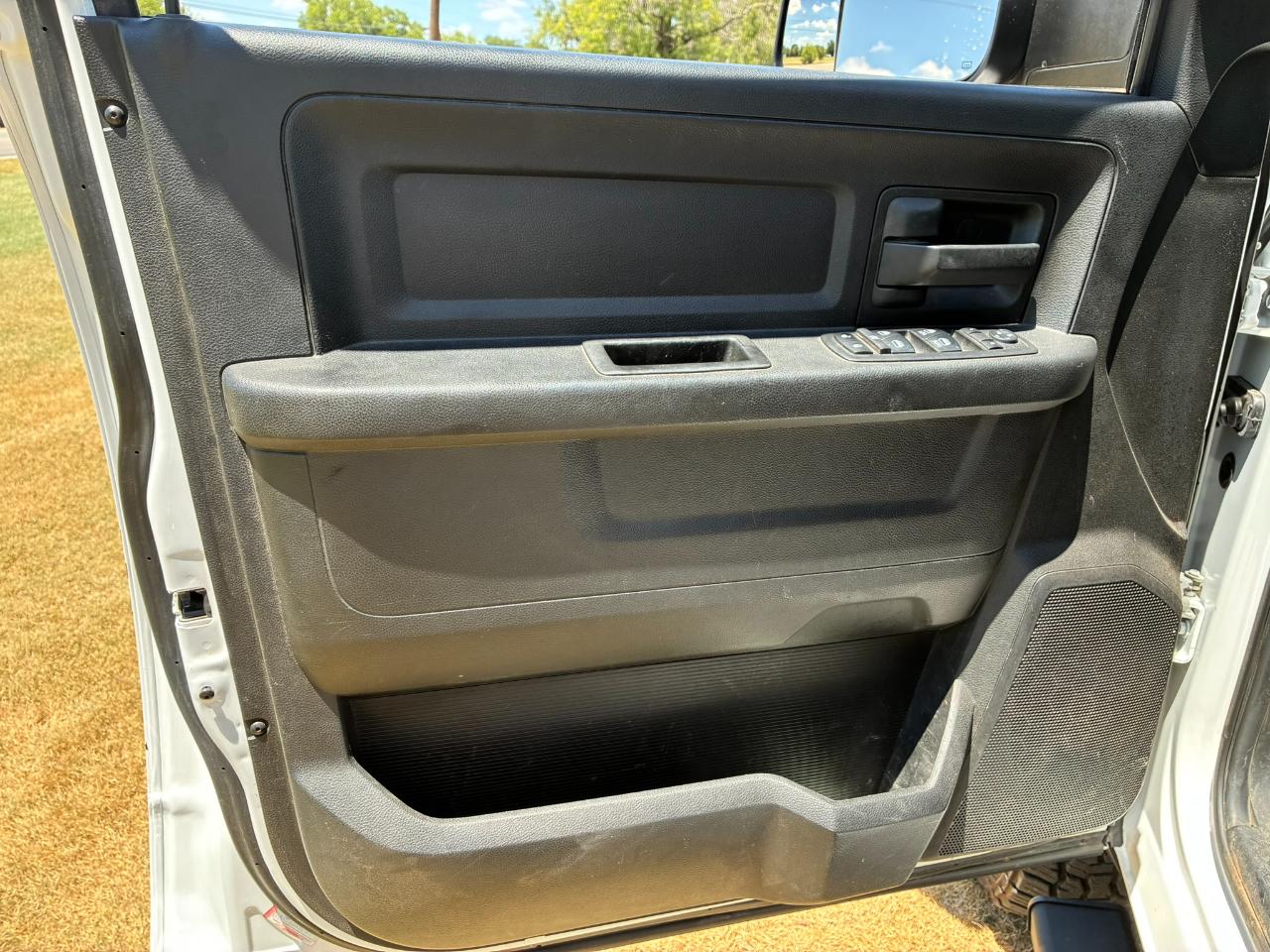 RAM 2500 Tradesman Crew Cab SWB 4WD 2018