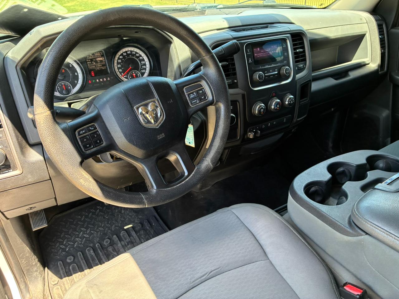 RAM 2500 Tradesman Crew Cab SWB 4WD 2018