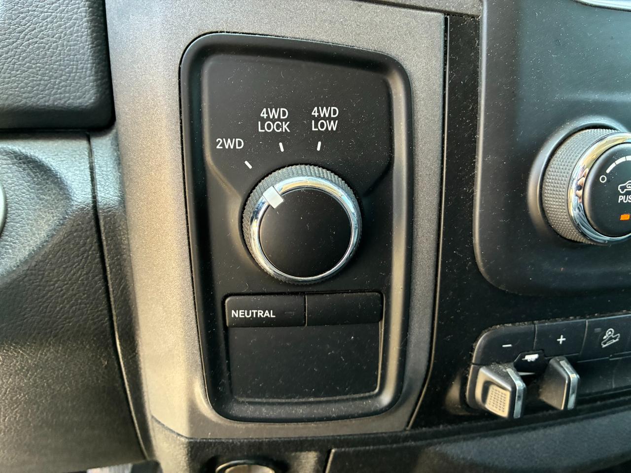 RAM 2500 Tradesman Crew Cab SWB 4WD 2018