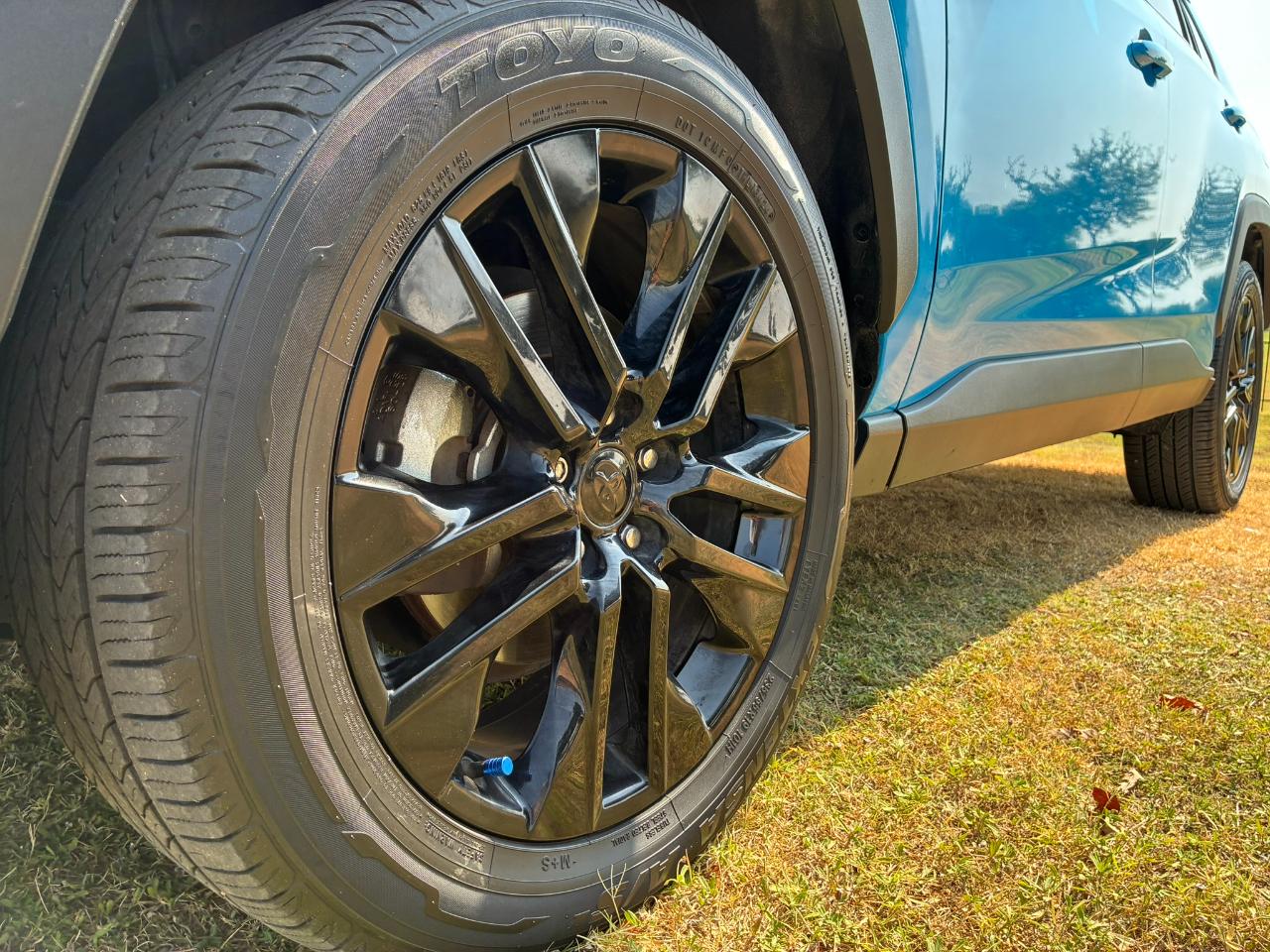 Toyota RAV4 XLE Premium 2021