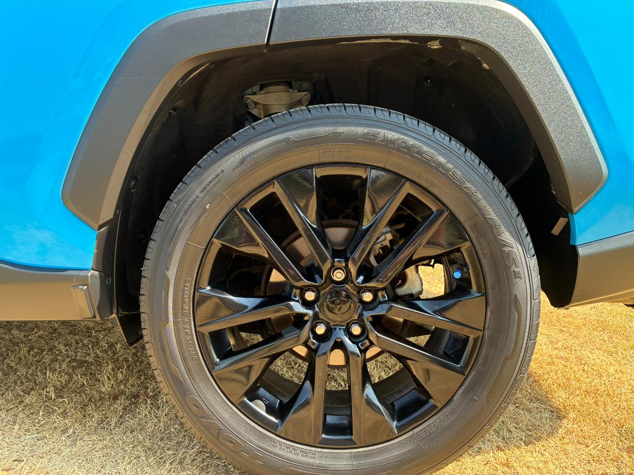 Toyota RAV4 XLE Premium 2021