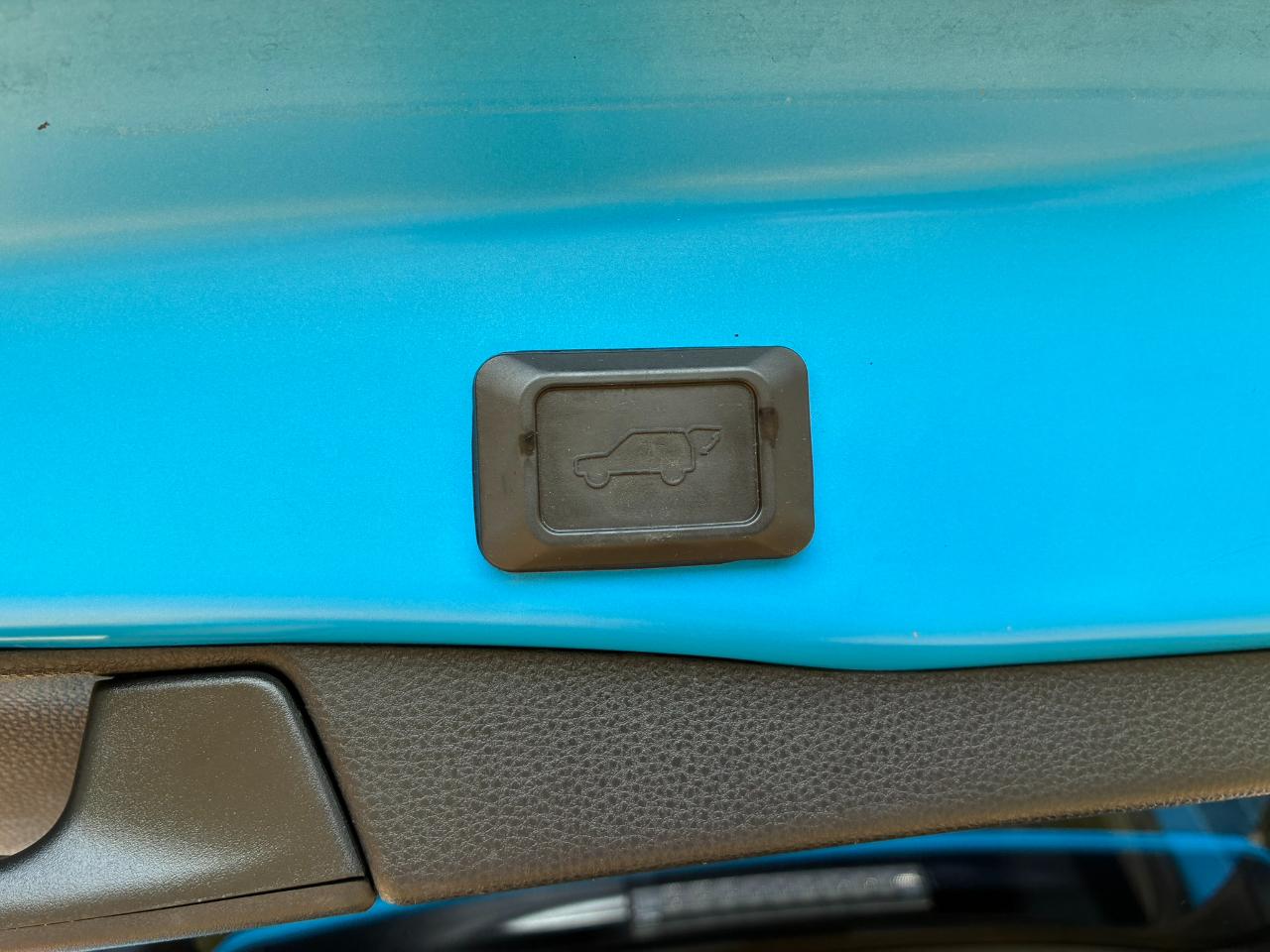 Toyota RAV4 XLE Premium 2021
