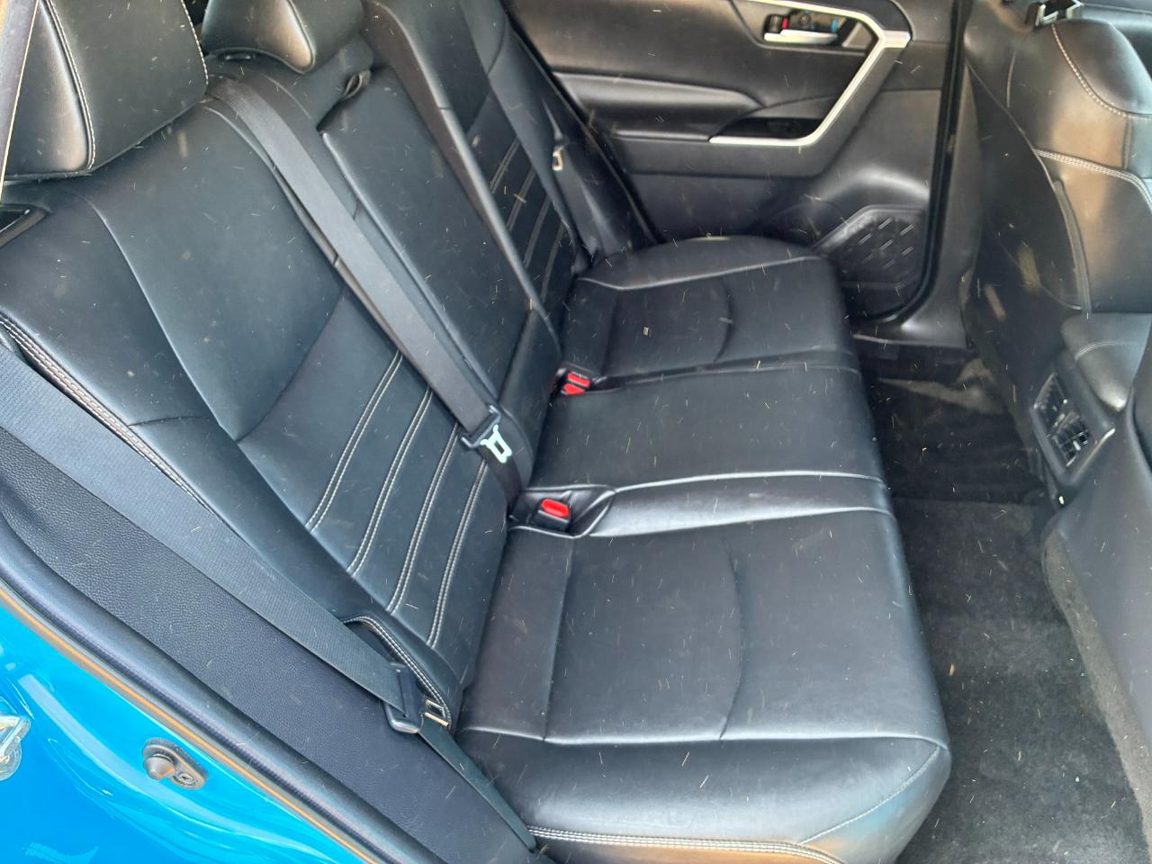 Toyota RAV4 XLE Premium 2021