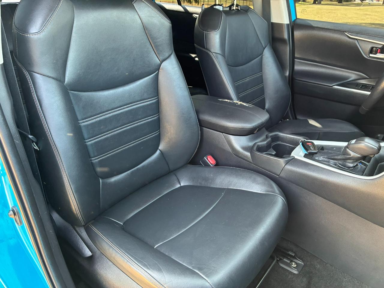 Toyota RAV4 XLE Premium 2021