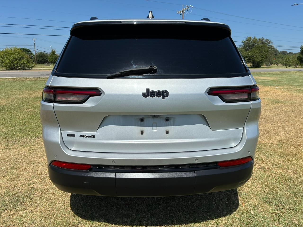 Jeep Grand Cherokee L Laredo 4WD 2022
